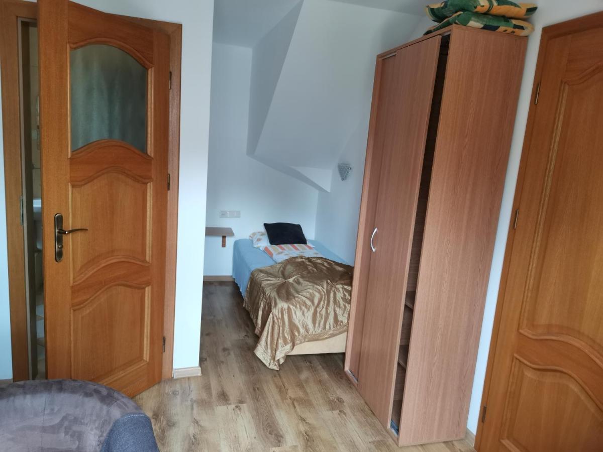 Appartamento Dom Przy Plazy Dziwnówek Esterno foto